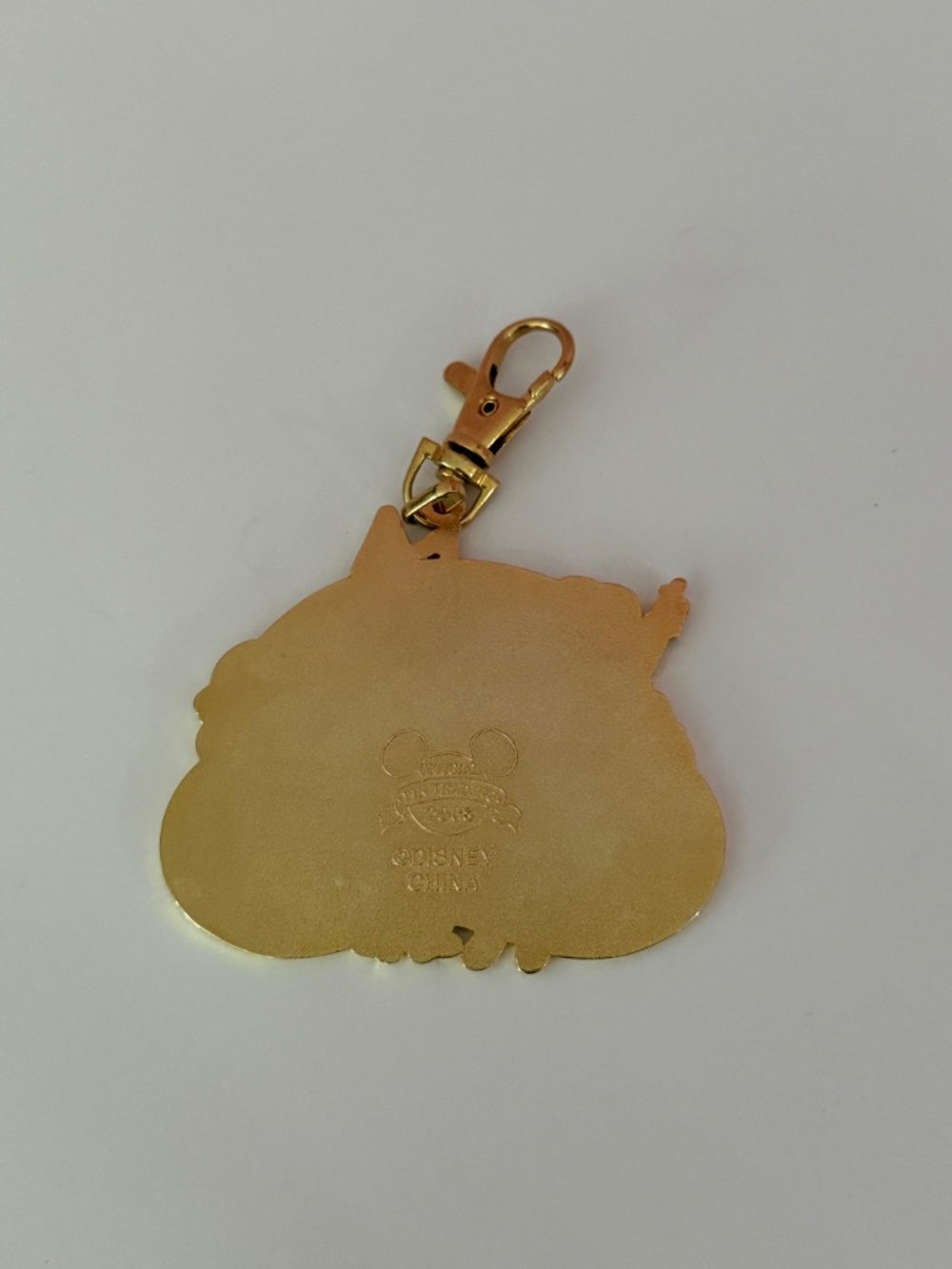 Disney Pin Trading 2008 Key Chain - Picture 2 of 4